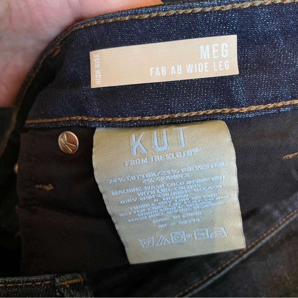 Kut from the Kloth Dark Blue Cropped Jeans - Picture 5 of 5